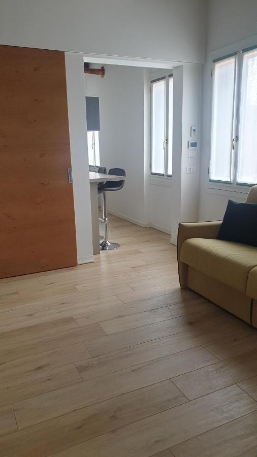 Snc1018 Modern Boutique Apartment Venetië Buitenkant foto